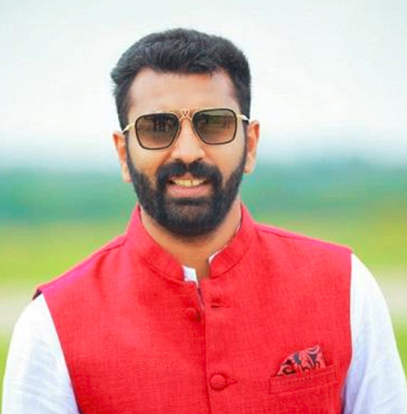 ನಲಪಾಡ್ ಬಂಧನಕ್ಕೆ ಮುಗಿದ ಡೆಡ್‌ಲೈನ್: ಕಬ್ಬನ್ ಪಾರ್ಕ್ ಠಾಣೆ ಇನ್ಸ್ ಪೆಕ್ಟರ್ ಅಮಾನತು